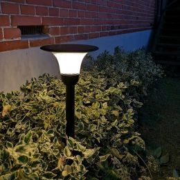 Eos Premium Zonnecel Lamp - 